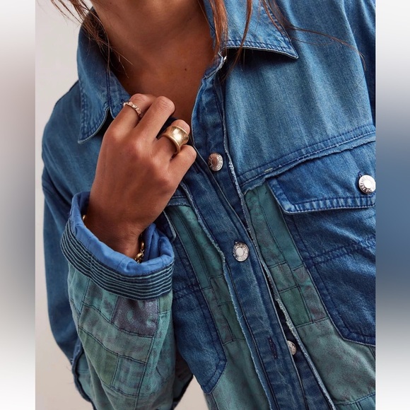 We The Free Heritage Quilted Shirt Jacket Blue Green Chambray Patchwork Size M - Picture 6 of 16